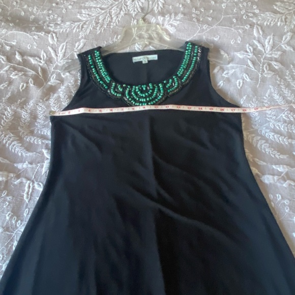 Vacation Dress - Picture 6 of 9